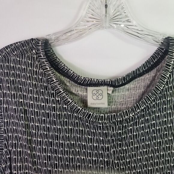 DAISY FUENTES SLEEVELESS TUNIC. SIZE 2X. - Picture 12 of 14